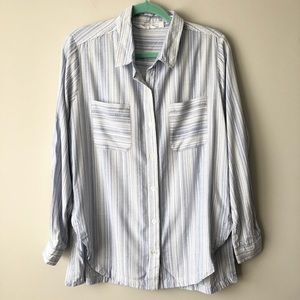 Athleta Long and Lean Button Down Shirt Size L